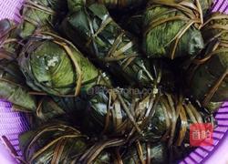 咸蛋肉粽子的做法图解7