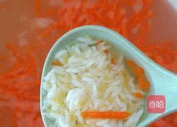 胡萝卜蛋花玉米粥的做法图解3