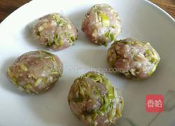 竹笋肉丸的做法图解3