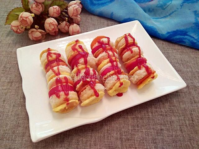 淋上番茄酱，就完成了