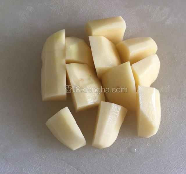 土豆切大块