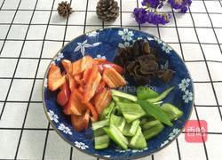 五彩秋葵的做法图解1