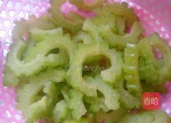 苦瓜炒蛋的做法图解5