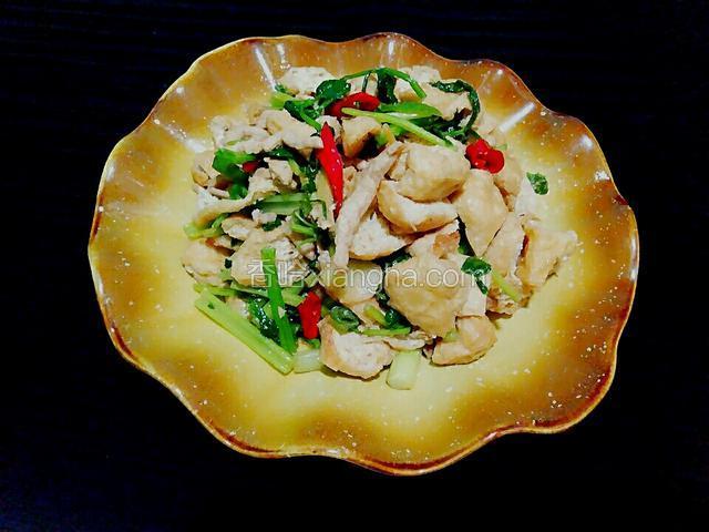 香芹豆泡肉丝