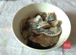 水煮酸菜鱼的做法图解1