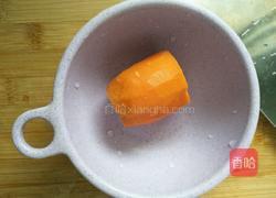 6个月宝宝辅食 胡萝卜泥的做法图解1