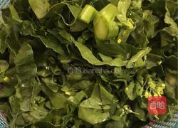 芥蓝菜炒饭的做法图解3