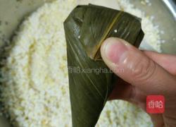 蛋黄肉粽的做法图解16