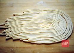 手搓香菇蛋蛋面的做法图解4