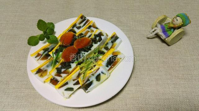 三色蒸蛋块