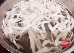 酸菜肉丝面的做法图解12