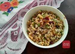 鱿鱼炒饭的做法图解5