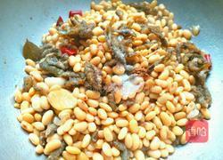 小鱼炖豆芽的做法图解11