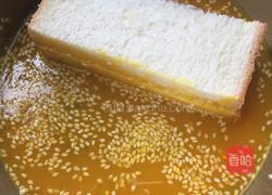 鸡蛋裹吐司的做法图解2
