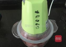 胎菊枸杞无花果炖瘦肉汤的做法图解3