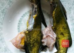 戈雅鱼炖豆腐的做法图解1