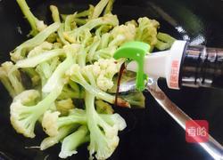 干煸孜然菜花的做法图解8