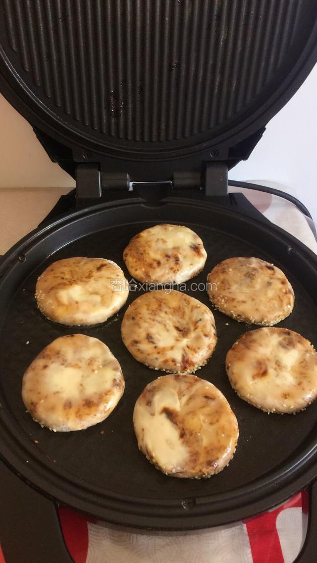 先烙哪一面都可以