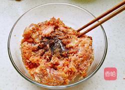 猪肉胡萝卜馅馄饨的做法图解4