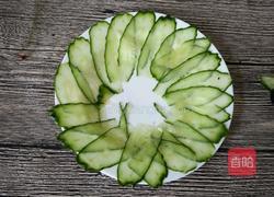 浇汁黄瓜片的做法图解2