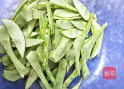 扁豆咸粥的做法图解3