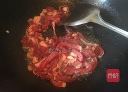 笨鸡蛋黑椒牛肉炒福建米粉的做法图解4