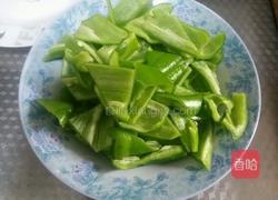 鸡蛋炒尖椒的做法图解2