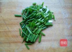 土豆丝炒芹菜的做法图解2