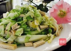 卷心菜清炒冻豆腐的做法图解10