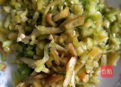 辣椒煎饼的做法图解1