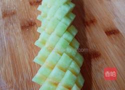 哈密瓜花样切法的做法图解8