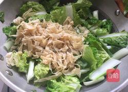 豆腐皮炒毛白菜的做法图解7