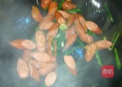 清炒脆皮肠的做法图解4