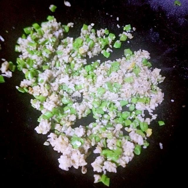 酱油均匀上色后的图片