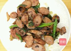 青椒炒香肠的做法图解4