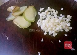 墨鱼红烧肉的做法图解2