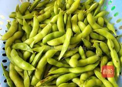 盐水煮毛豆的做法图解2