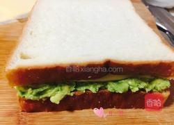 牛油果芝士三文治的做法图解9