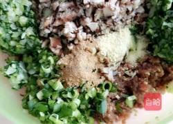 香菇猪肉锅烙的做法图解5