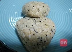 香煎饭团配口蘑油菜的做法图解3