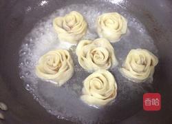 玫瑰花煎饺的做法图解17