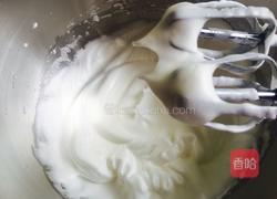 抹茶旋风蛋糕卷的做法图解11