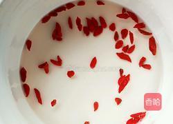 冰糖银耳红枣羹的做法图解4