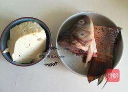 鲤鱼豆腐汤的做法图解1