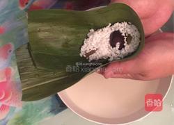 蜜枣葡萄干粽子的做法图解8