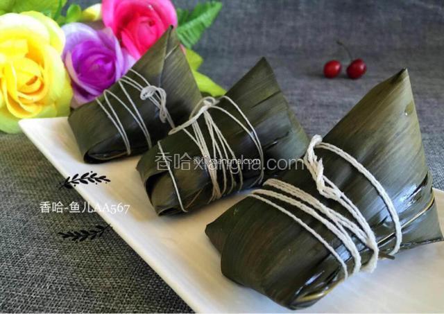 入锅中火煮3-5个小时即可。