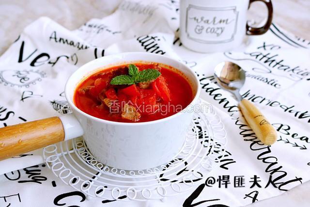 这道菜可以和面条拌起来吃，也可以和米饭拌在一起，非常好吃，喜欢就赶紧试试吧。
