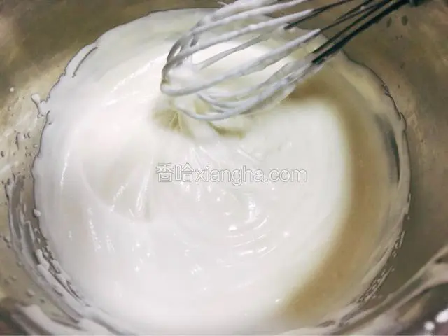 搅拌到光滑细腻可流动状态