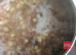 水煮五香花生米的做法图解3