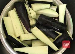 肉末茄条的做法图解2